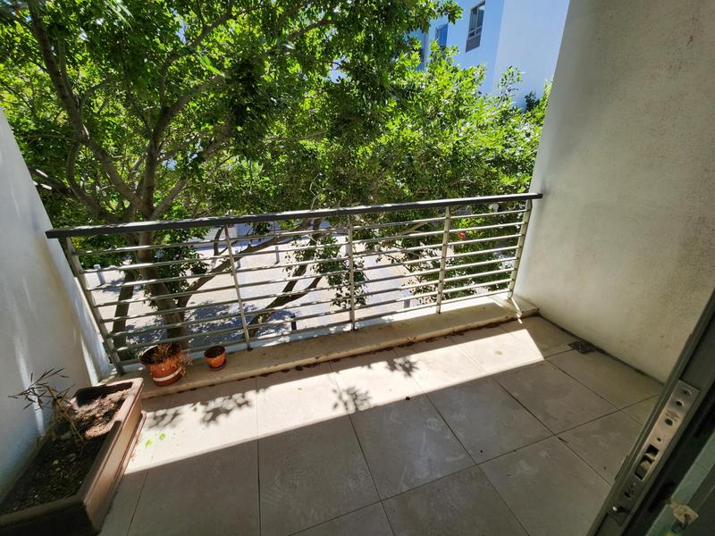 2 Bedroom Property for Sale in Claremont Upper Western Cape